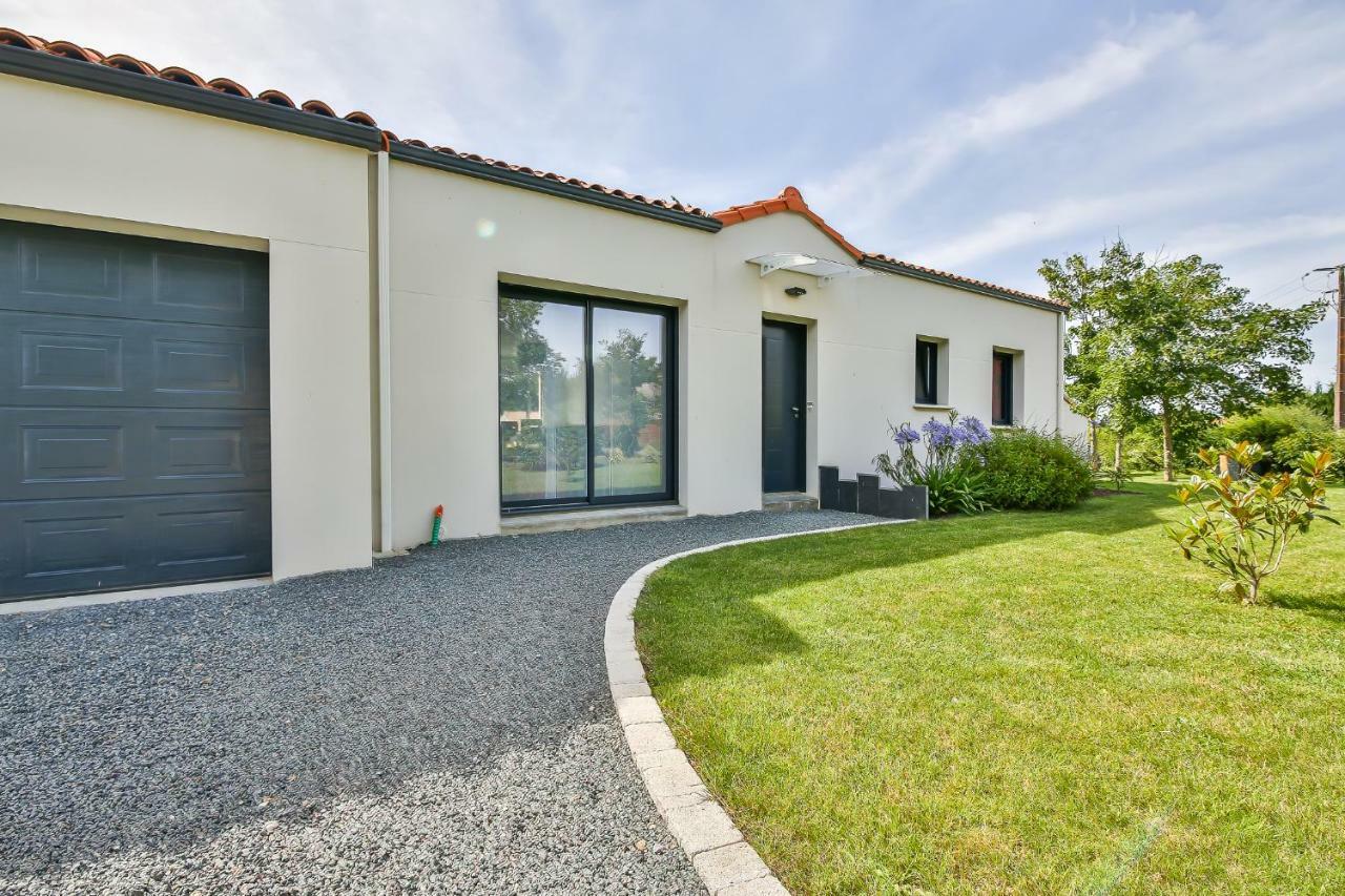 Villa D'Eau Douce Les Achards  Экстерьер фото